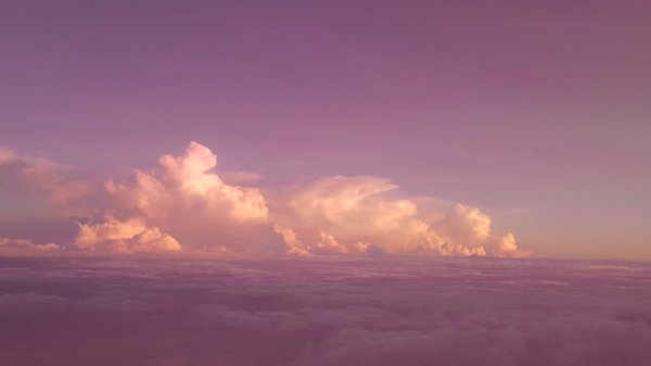 Розовые облака закат