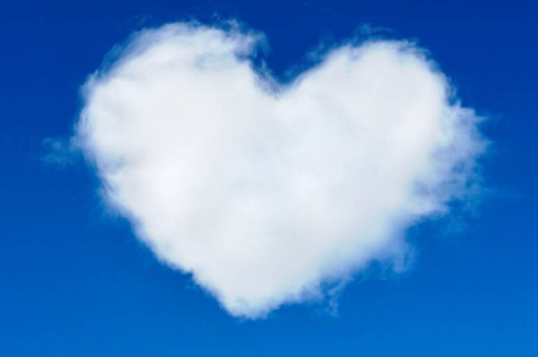 Облако в виде сердечка