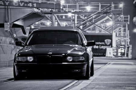 BMW 7 e38 бандитская