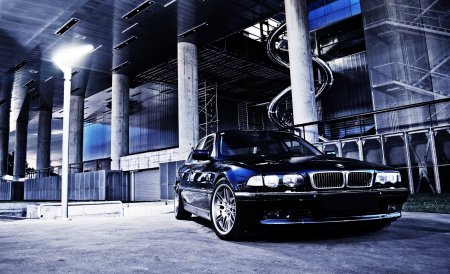 BMW 7 e38