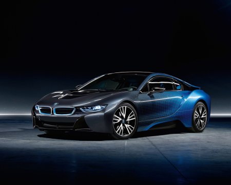 БМВ i8