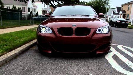 BMW m5 e60 Red
