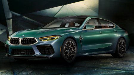 БМВ м8 Гран купе