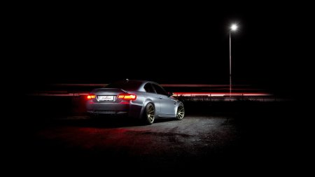 BMW m3 в темноте