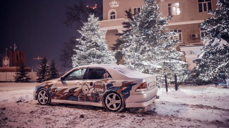 Новогодняя БМВ м5