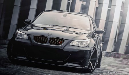 BMW e60 m5 4.4