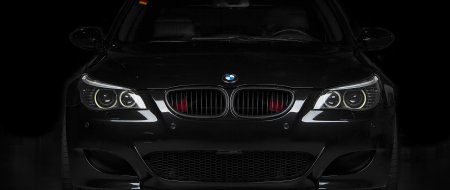 BMW m5 в темноте