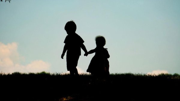 Обои младший брат