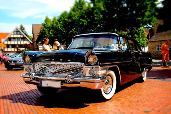 Кеннеди Чайка машина