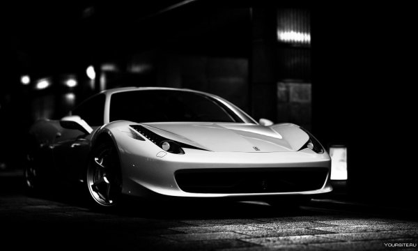 Феррари 458 Italia чёрно белая