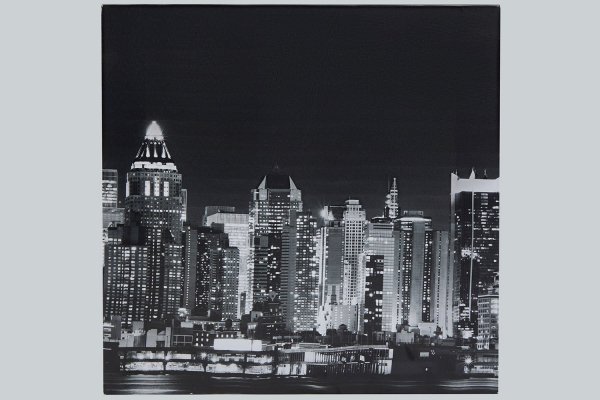 Постер "черно-белый город"