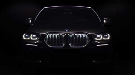 BMW x6 iconic Glow