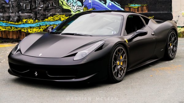 Феррари 458 Italia чёрный матовый