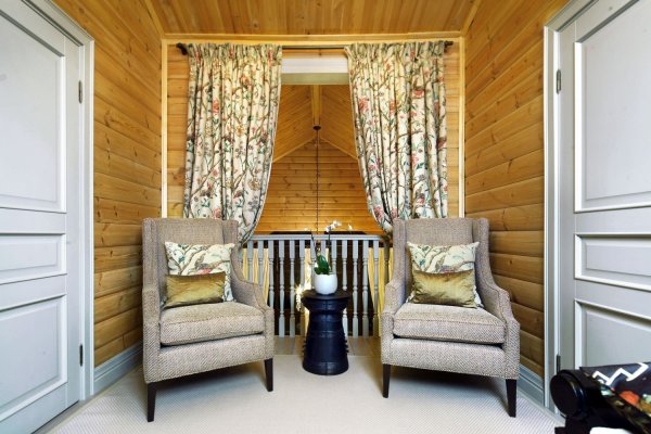 Дачный интерьер с вагонкой