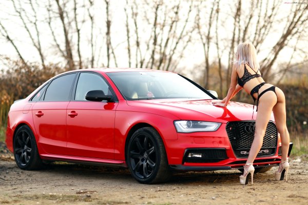 Ауди а1 девушка