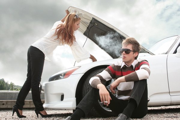 Около машины