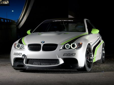 Алиса BMW