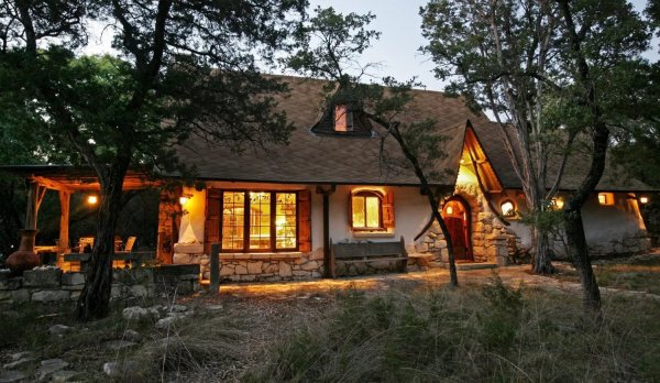 Саманная архитектура Швейцария