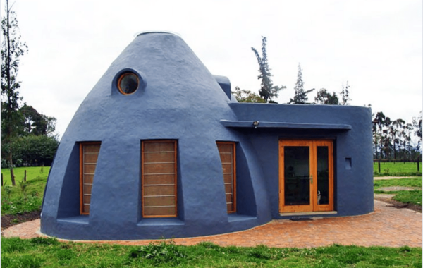 Купольный дом из самана