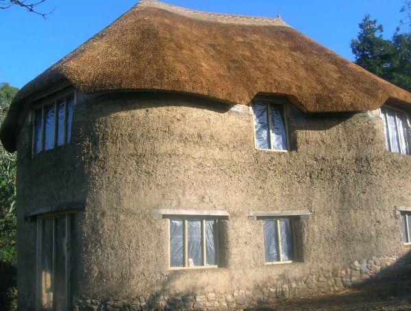 Саман дом из самана