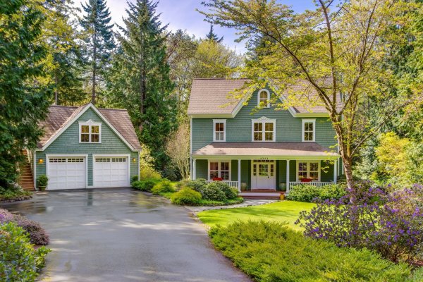 Красивый домик