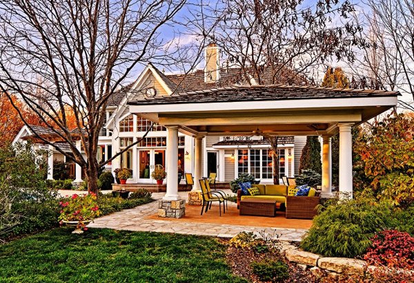 Красивый домик