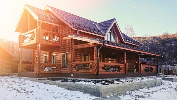 Дом Лапландия из оцилиндрованного бревна