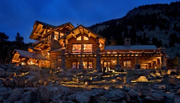 Пайонир Лог Холмс