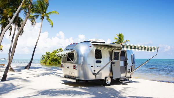 Кемпер Тревел