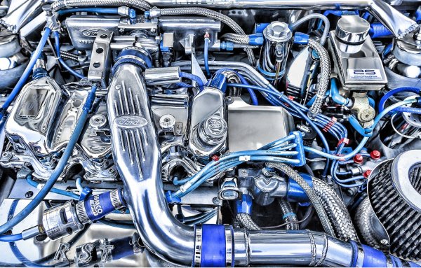 Детали двигателя машины