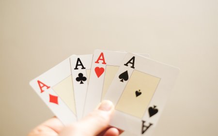 Фон карты игральные