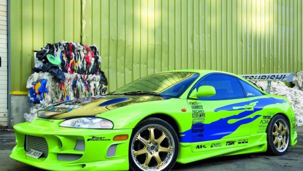 Mitsubishi Eclipse пола Уокера