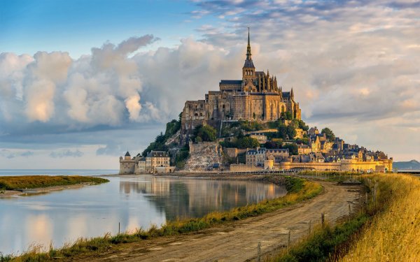 Аббатство сен-Мишель Нормандия Франция