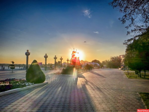 Анапа набережная утром