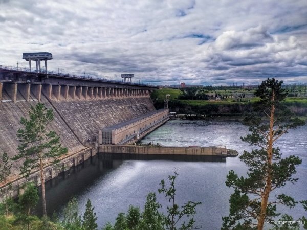 Город Братск ГЭС