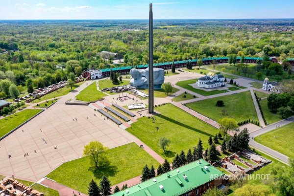 Мемориальный комплекс Брестская крепость площадь