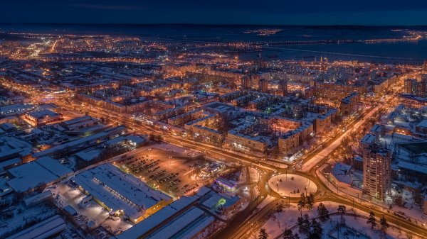 Ночной Тольятти с высоты птичьего полета