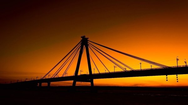 Октябрьский мост Череповец закат