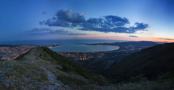 Геленджикская бухта с горы