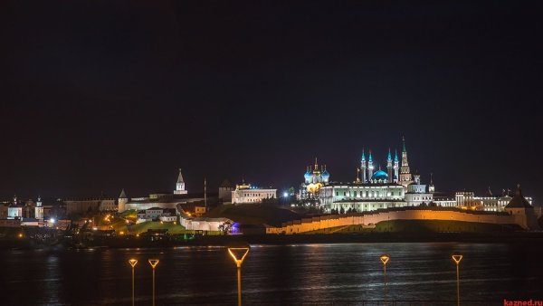Фон Татарстан Казанский Кремль ночью