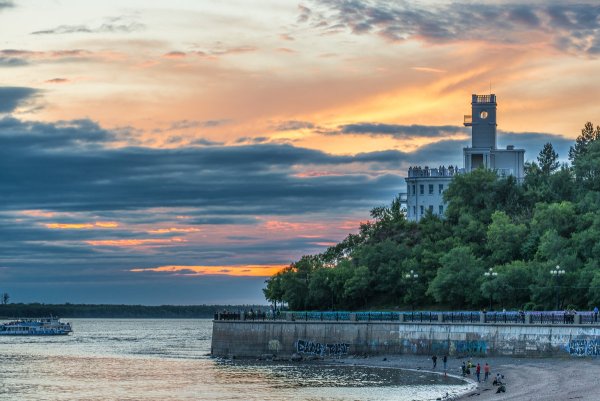 Утес на Амуре в Хабаровске