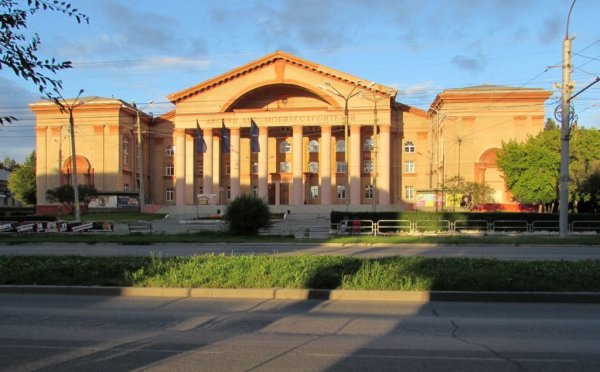 Дворец автомобилестроителей Миасс