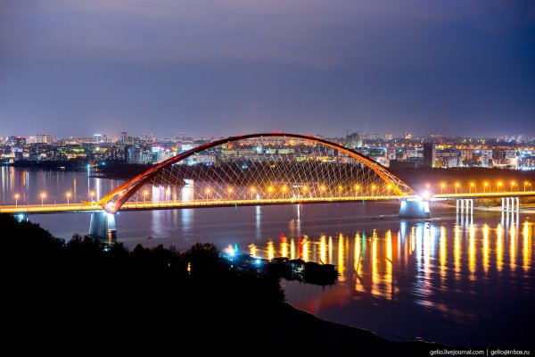 Бугринский мост ночью