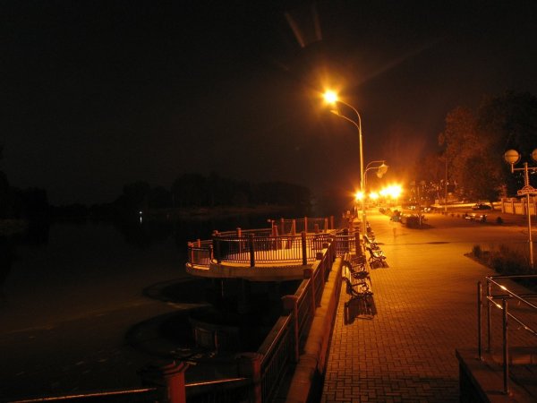 Набережная Пинск вечером