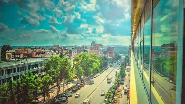 Улица города