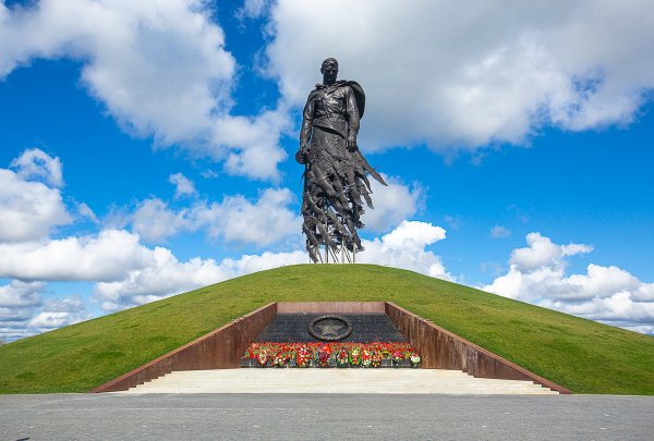 Ржев мемориал советскому солдату