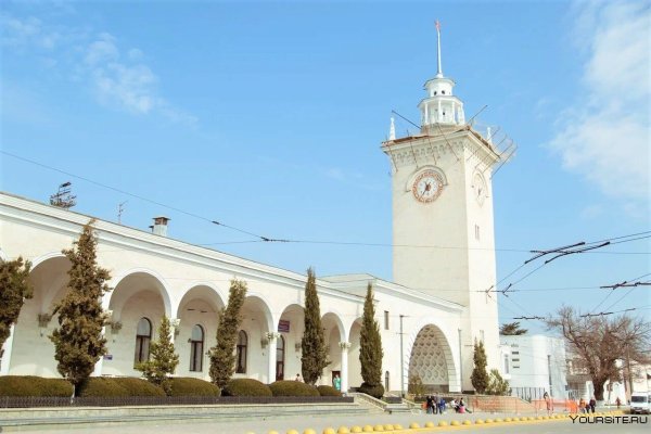 Железнодорожный вокзал Симферополь 2022