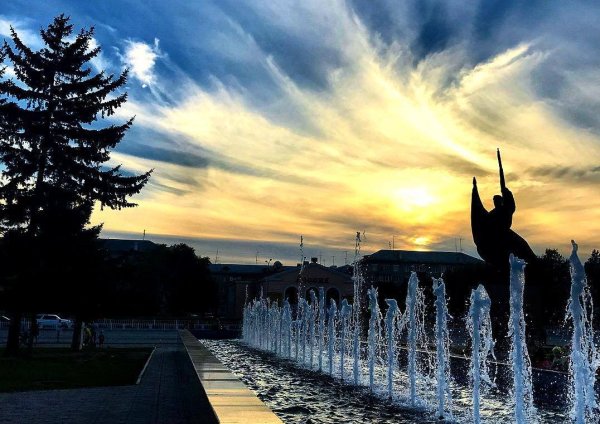 Город Уссурийск Стелла