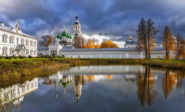 Толгский монастырь осень