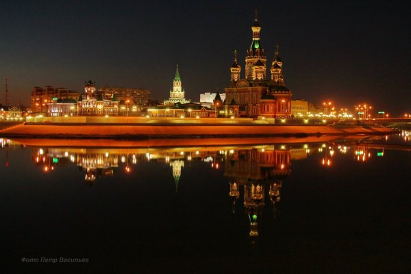 Набережная Йошкар-Олы ночью